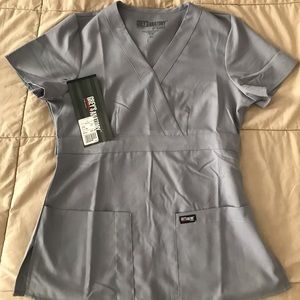 Grey’s Anatomy XSM Scrub Top